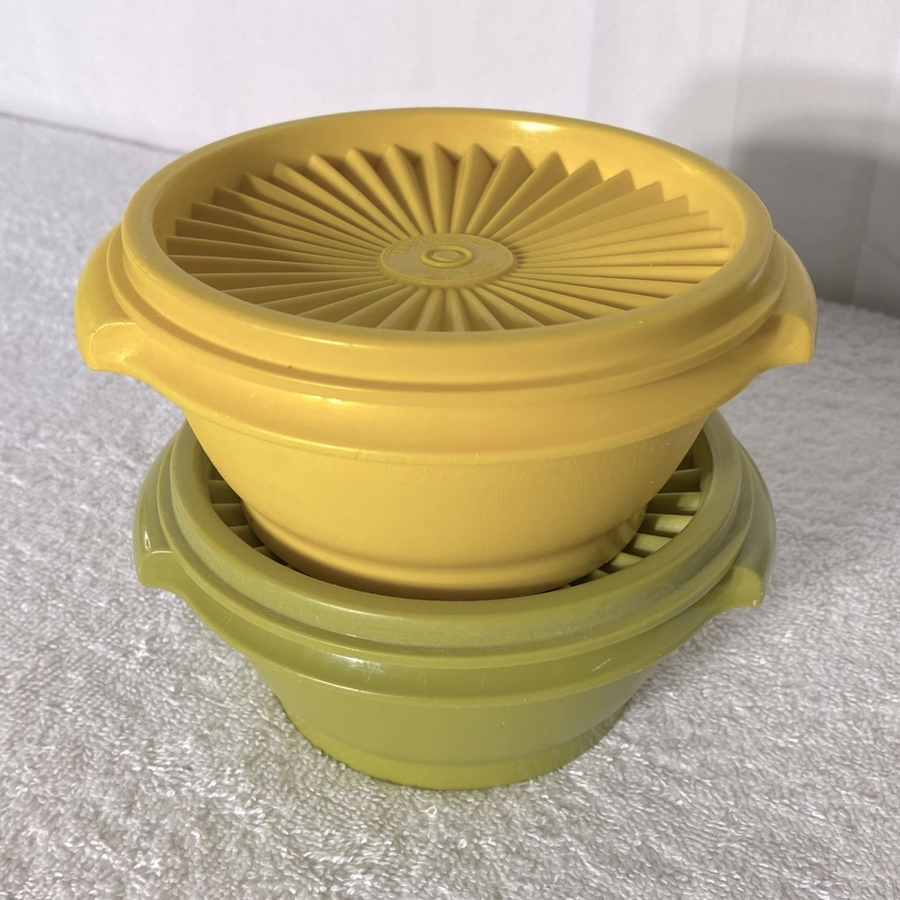 Vintage Tupperware Small Yellow & Green Servalier Stacking Bowls With Lids 4pcs
